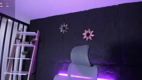 Snapshot of melisabostton_ chatting on 10/02/25, 02:02 Melissa online show from 10/02/25, 02:02