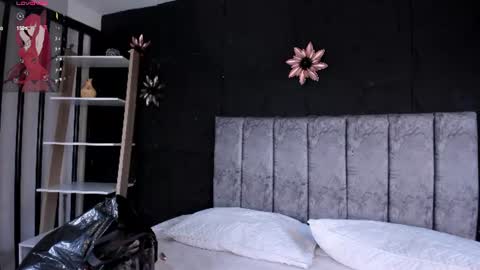 Melissa online show from 06/17/26, 01:23