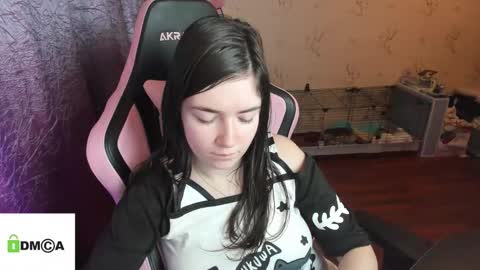 melisanilson online show from 11/08/25, 11:03