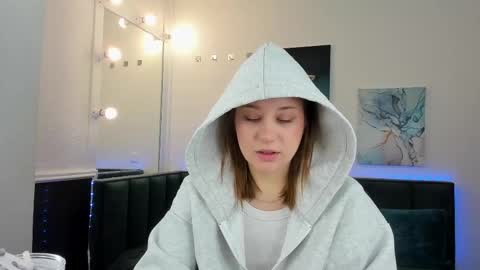 Hi I am Melissa online show from 01/17/26, 12:59