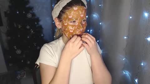 Melissa  Ray online show from 12/29/24, 07:32