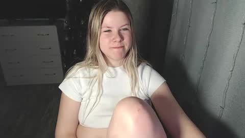 Melissa  Ray online show from 01/21/25, 04:48