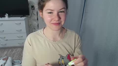 Melissa  Ray online show from 02/12/25, 02:24