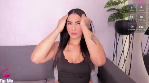 Snapshot of melissa__saenz_ chatting on 06/10/26, 03:18 M E L I S S A online show from 06/10/26, 03:18