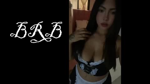 Snapshot of melissa__saenz_ chatting on 07/07/26, 07:23 M E L I S S A online show from 07/07/26, 07:23