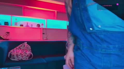 Lissa  online show from 11/05/25, 11:43