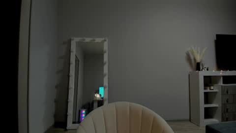 WE ARE NOT LESBIAN WE ARE NOT KISSING Alisa right  Katty left.  Free action requestsBAN  .     start online show from 02/01/25, 06:19