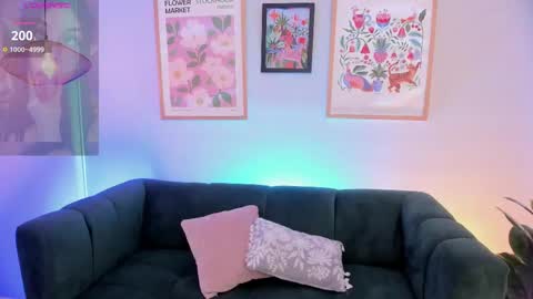 Melissa 3 online show from 10/18/25, 09:32