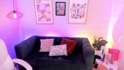 Melissa 3 online show from 04/12/26, 05:34