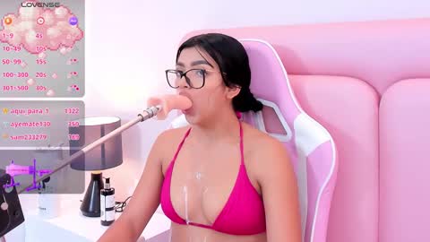 Snapshot of melissa_standfor chatting on 02/26/25, 08:00 Melissa online show from 02/26/25, 08:00