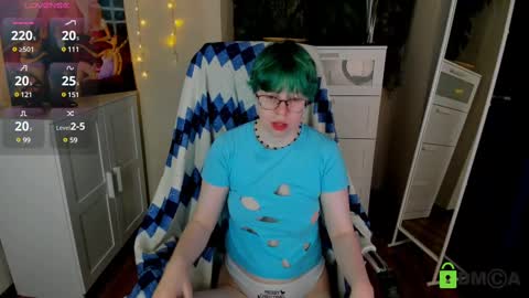 Snapshot of melissa_wells chatting on 02/28/25, 06:10 Melissa online show from 02/28/25, 06:10