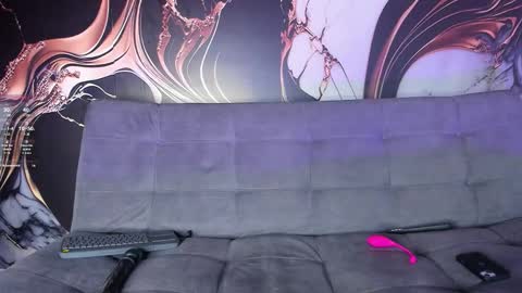  M e l i s s a  online show from 11/14/25, 09:46