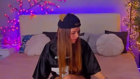 Snapshot of melissacrayzy chatting on 11/23/25, 06:24 MelissaCrayzy online show from 11/23/25, 06:24