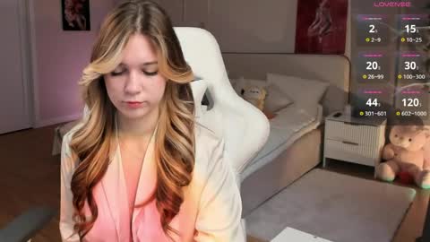 Snapshot of melissamiles chatting on 05/17/26, 04:25 melissamiles online show from 05/17/26, 04:25