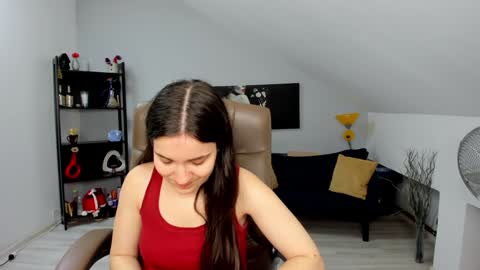 Snapshot of melissawiliam chatting on 01/07/25, 11:37 melissawiliam online show from 01/07/25, 11:37