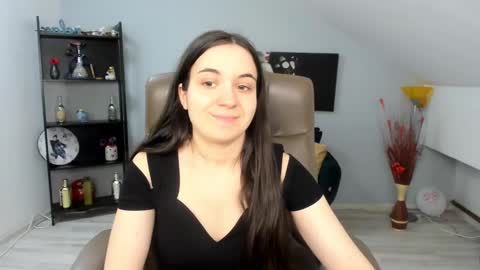 Snapshot of melissawiliam chatting on 02/21/25, 11:55 melissawiliam online show from 02/21/25, 11:55