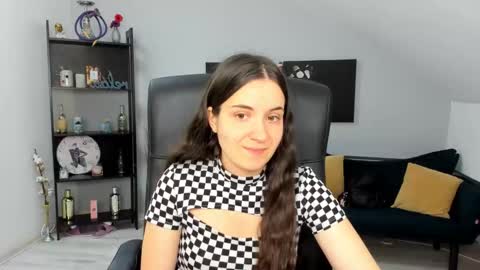 Snapshot of melissawiliam chatting on 09/09/25, 10:59 melissawiliam online show from 09/09/25, 10:59