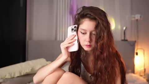 NEXT STREAM  in 7  3gmt---  online show from 06/18/26, 08:25
