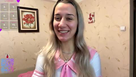 Hello My name is Aurora im new model here. Lets enjoy our time togather online show from 01/18/26, 07:12