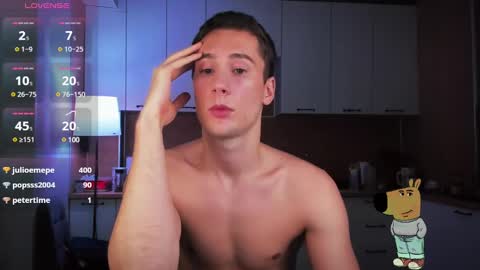 Snapshot of mell0wme chatting on 12/17/24, 02:44 Mello online show from 12/17/24, 02:44