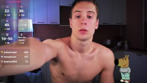 Snapshot of mell0wme chatting on 12/17/24, 11:59 Mello online show from 12/17/24, 11:59