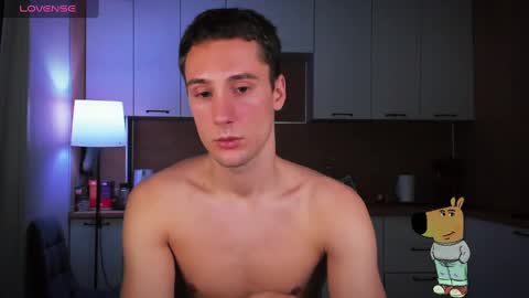 Snapshot of mell0wme chatting on 12/22/24, 12:28 Mello online show from 12/22/24, 12:28