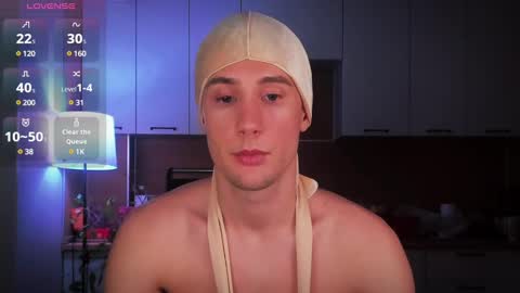 Snapshot of mell0wme chatting on 01/23/25, 05:13 Mello online show from 01/23/25, 05:13