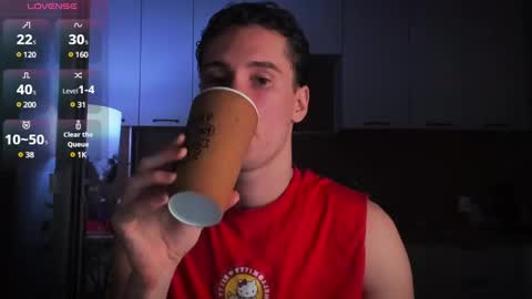 Snapshot of mell0wme chatting on 01/28/25, 01:50 Mello online show from 01/28/25, 01:50