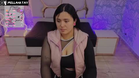 Snapshot of mellani_tay chatting on 11/08/25, 03:29 Mellani online show from 11/08/25, 03:29