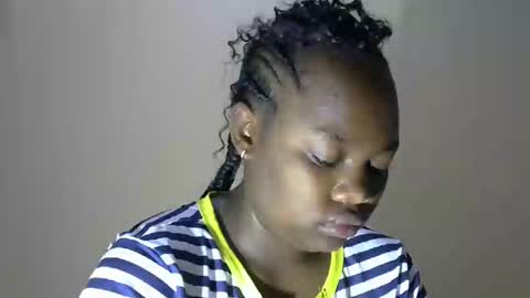 Snapshot of mellcy chatting on 01/16/25, 12:12 mell online show from 01/16/25, 12:12