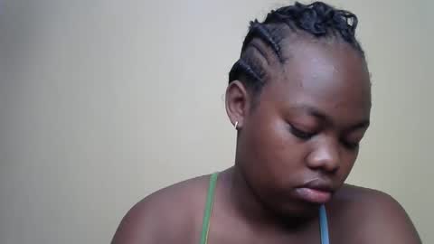 Snapshot of mellcy chatting on 01/18/25, 05:20 mell online show from 01/18/25, 05:20