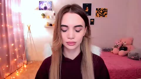 Snapshot of mellifluoustess chatting on 02/27/25, 09:58 Tessa online show from 02/27/25, 09:58