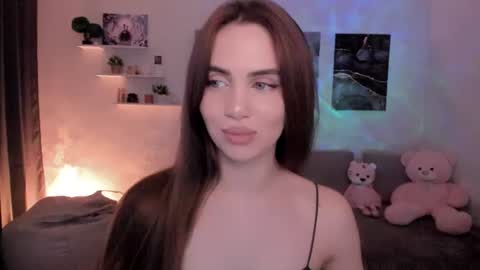 Tessa online show from 07/20/26, 04:49