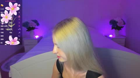 Mellina online show from 10/13/25, 09:37