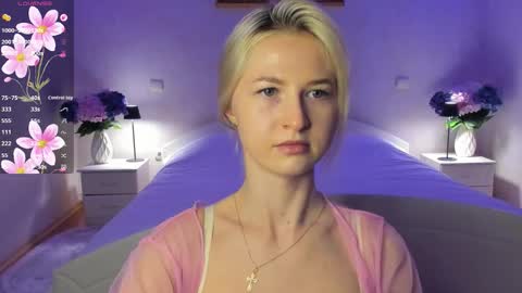 Snapshot of mellina_tey chatting on 01/05/26, 08:12 Mellina online show from 01/05/26, 08:12