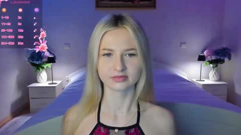 Snapshot of mellina_tey chatting on 01/17/26, 06:22 Mellina online show from 01/17/26, 06:22