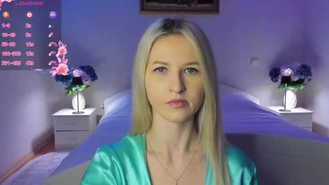 Snapshot of mellina_tey chatting on 02/22/26, 10:08 Mellina online show from 02/22/26, 10:08