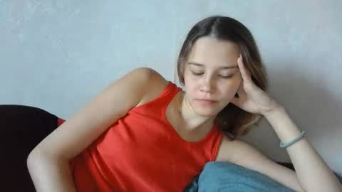 Mellisa online show from 06/17/26, 08:28