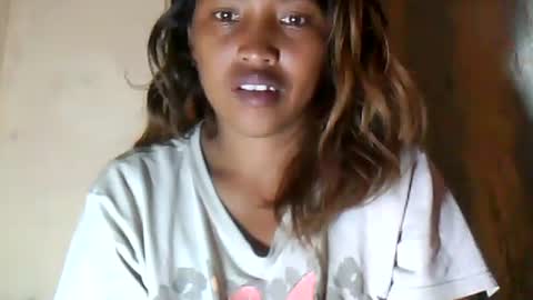 mellissa online show from 12/21/25, 03:52