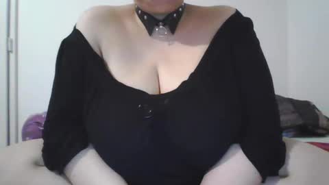 melobigboobs online show from 01/06/25, 04:23