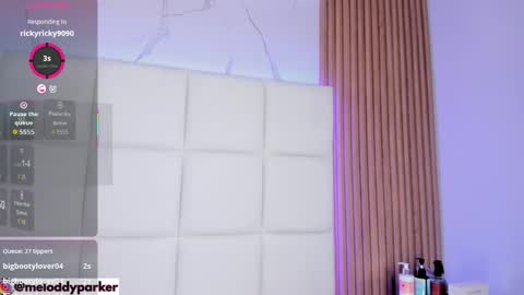 MELODDY PARKERR online show from 12/15/25, 10:08