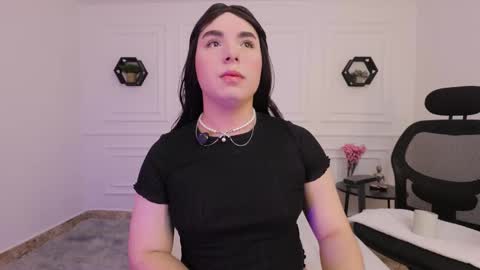 Meloddy online show from 11/10/25, 07:13