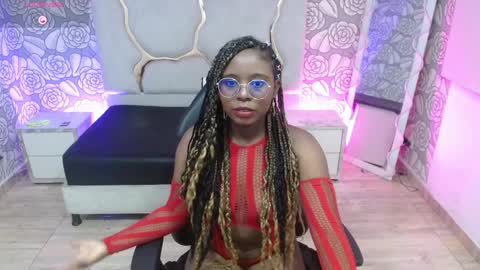 meloddyy_tay1 online show from 04/01/26, 03:07