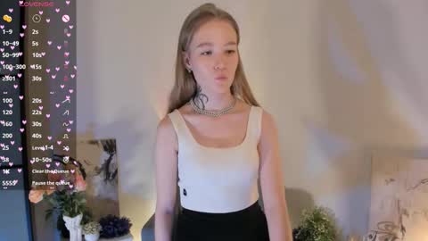 melodievejar online show from 12/19/25, 05:14