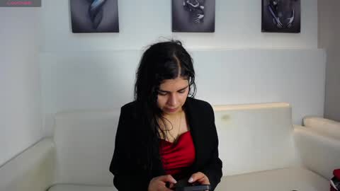 Melodi online show from 04/06/26, 01:56