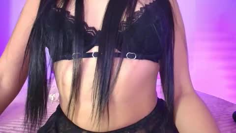 Snapshot of melody__77 chatting on 11/15/25, 03:48 online show from 11/15/25, 03:48