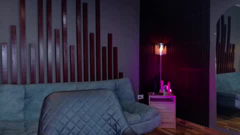 melody_cute10 online show from 03/06/26, 02:02