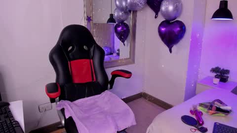 Snapshot of melody_dl chatting on 01/07/26, 10:34 melody online show from 01/07/26, 10:34