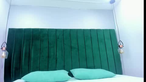 melody_kener online show from 02/02/26, 09:02