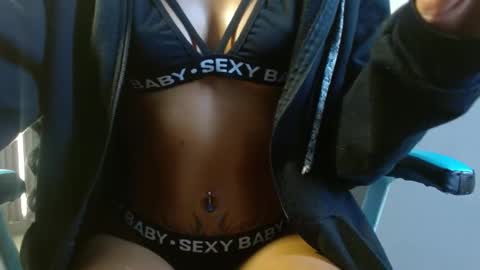 melody_mercy online show from 12/13/24, 03:43